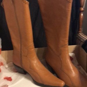 Brand new leather boots